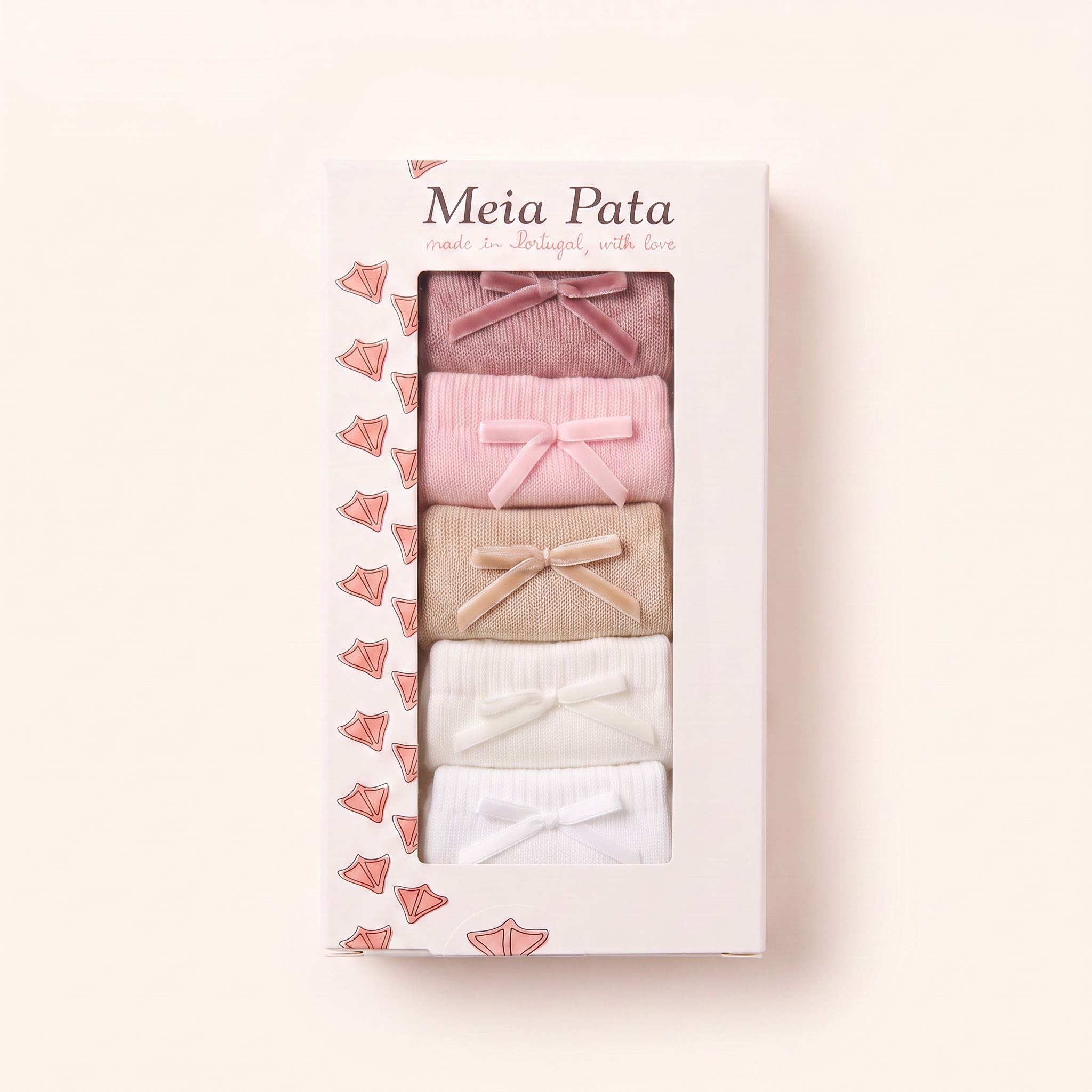 Set van vijf paar Meia Pata newborn sokjes voor meisjes met fluwelen strikjes in roze tinten