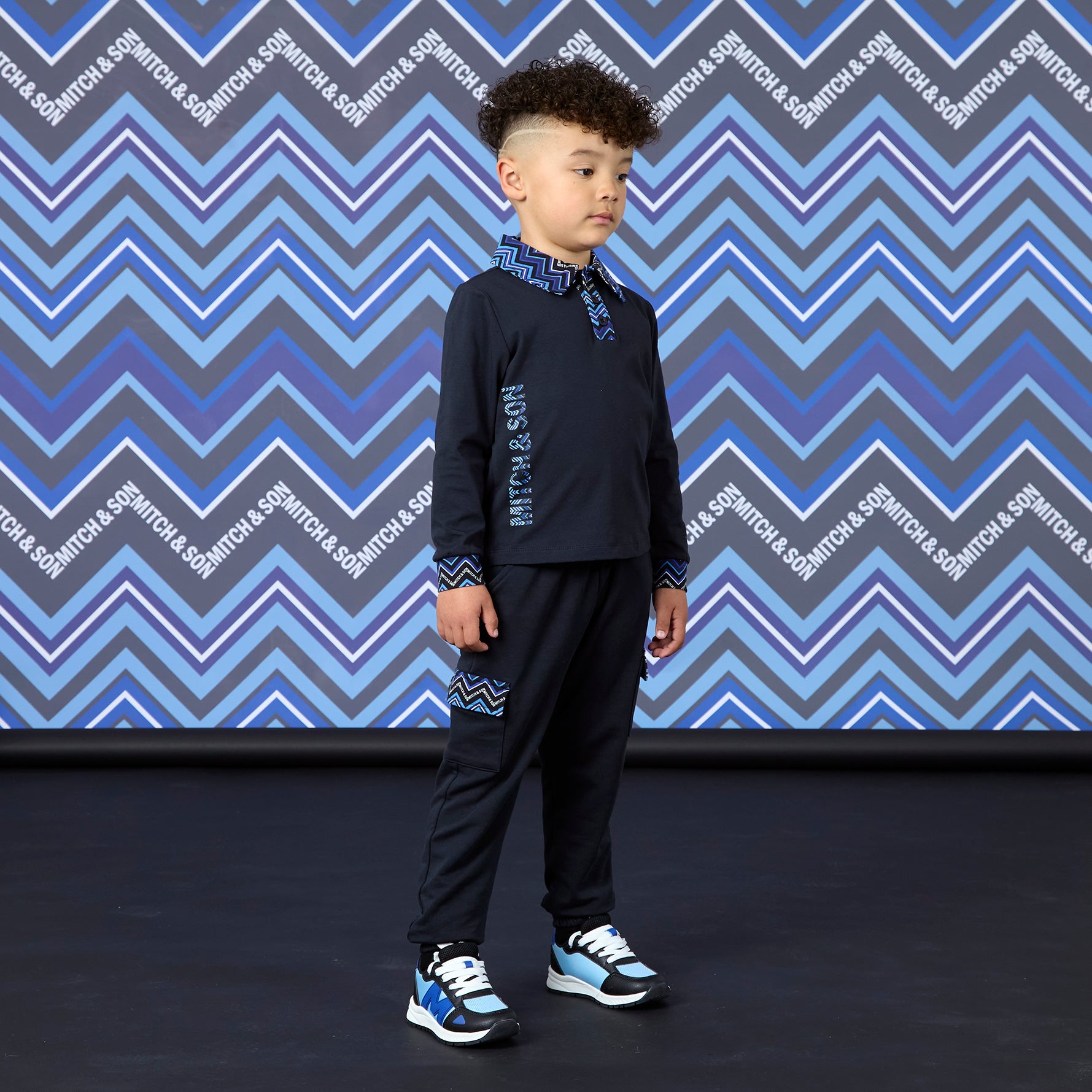 Mitch & Son polo met zigzagkraag Wright Zwart