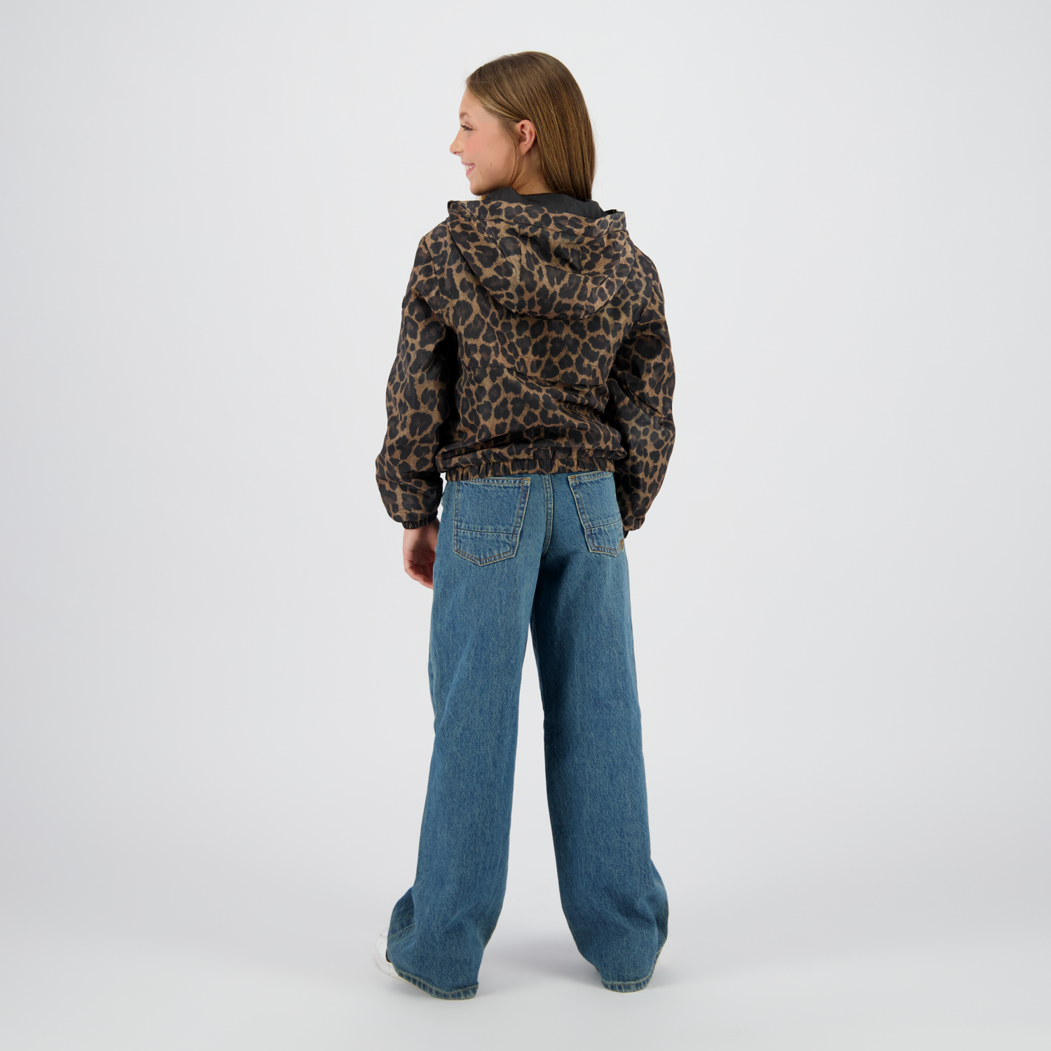 Tikae-Multicolor Brown