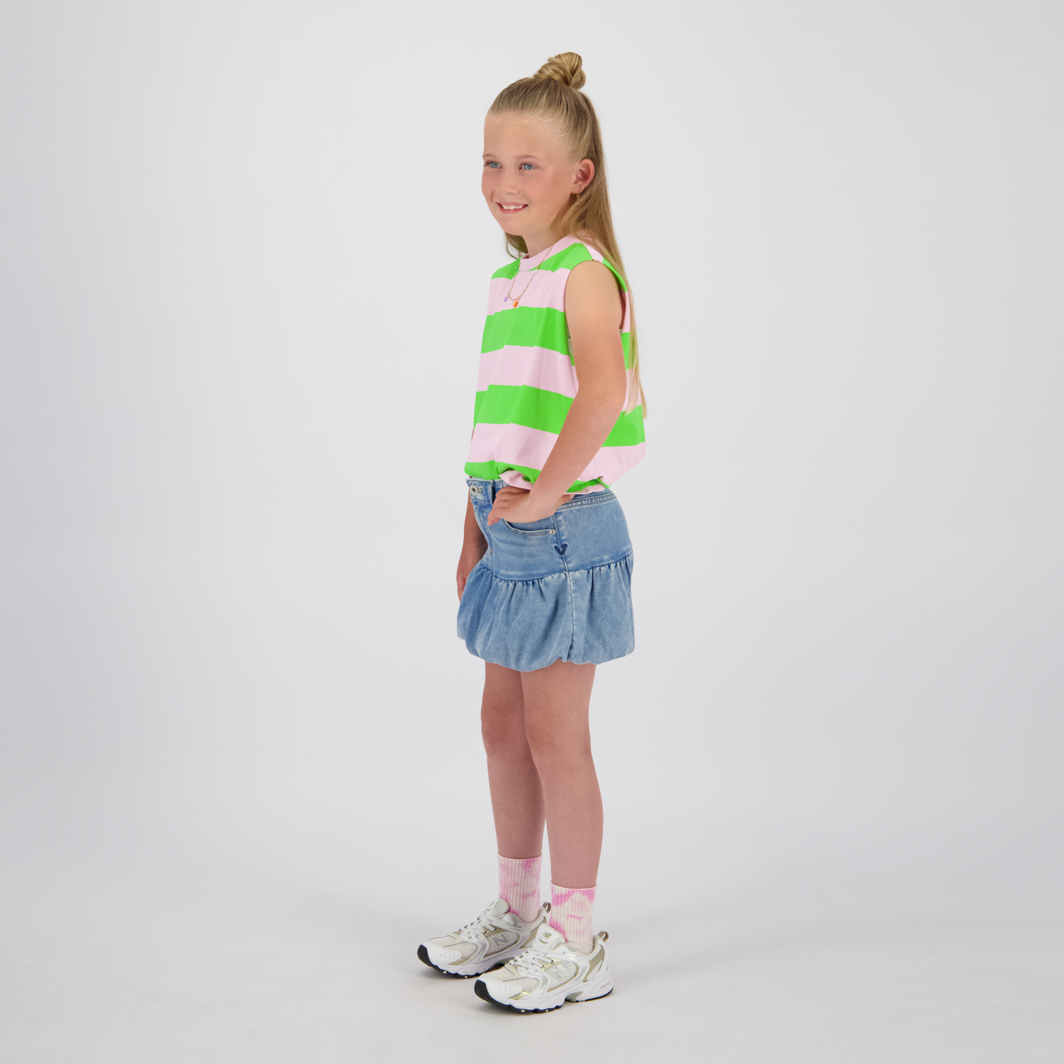 Darcy-Light Vintage